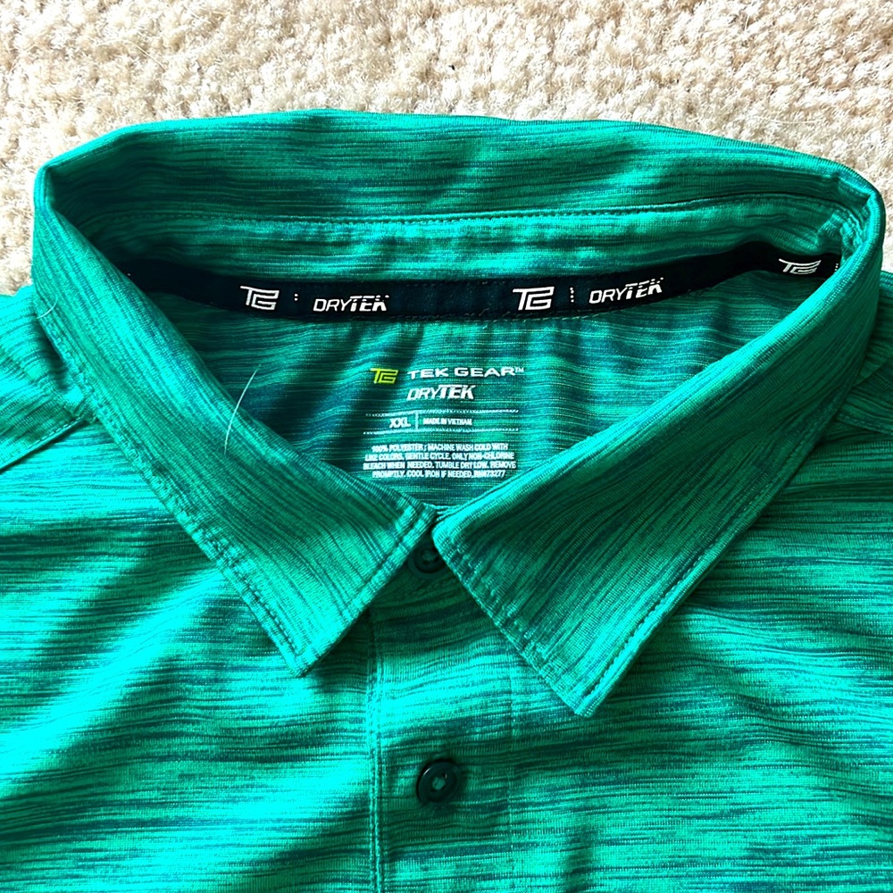 Tek Gear Men’s Golf Shirt Size XXL. Green Classic Fit.